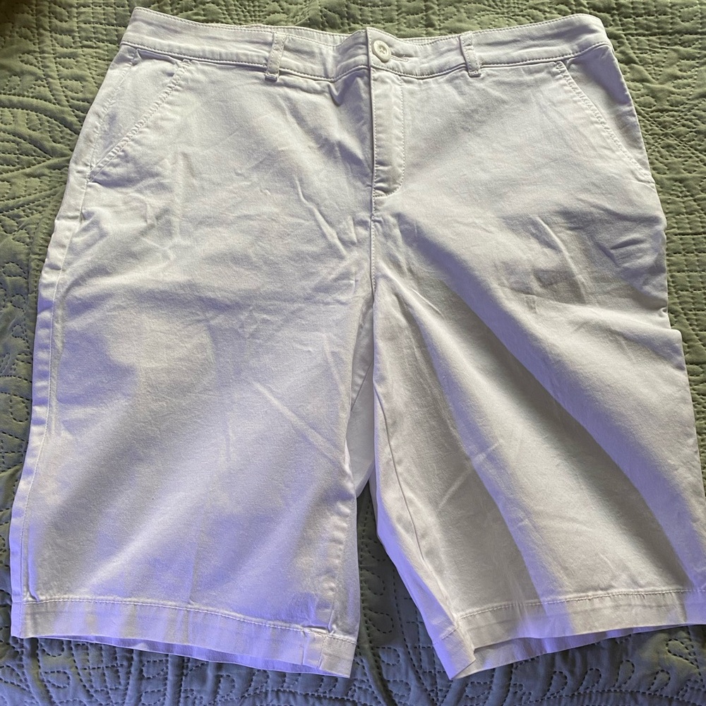Women's NYDJ White Bermuda Shorts